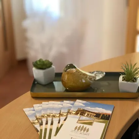 Garni Klaret Hotel