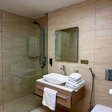 Garni Klaret Hotel