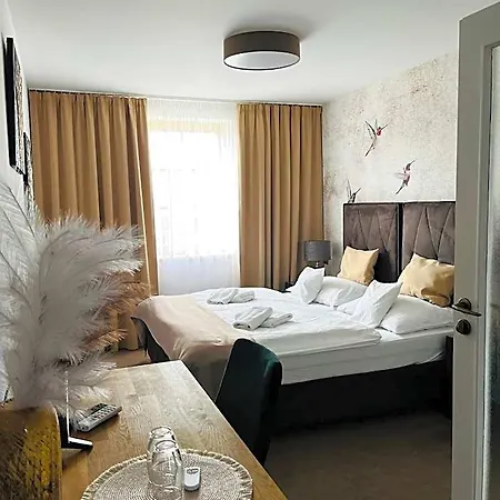 Garni Klaret Hotel 3*