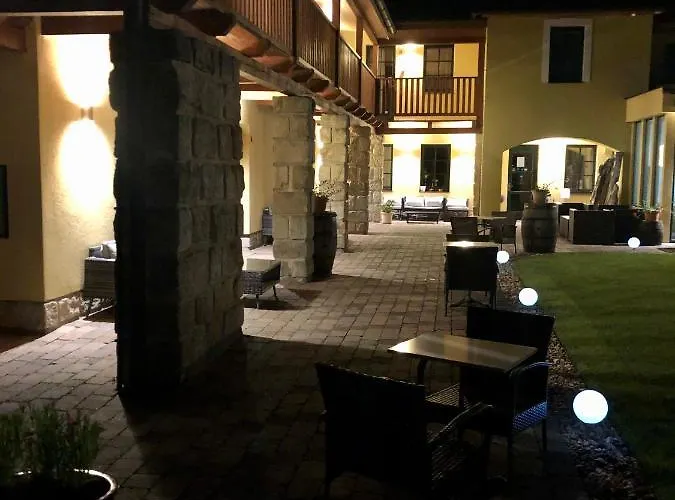 Garni Klaret 3*